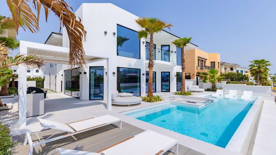Water-Friendly Villas in Dubai